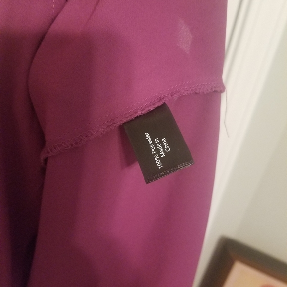 22/24 Wine Blouse - Picture 3 of 5